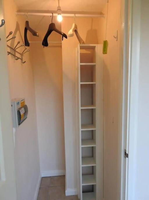 Self Contained - Own Entrance Apartment High Wycombe Exterior foto